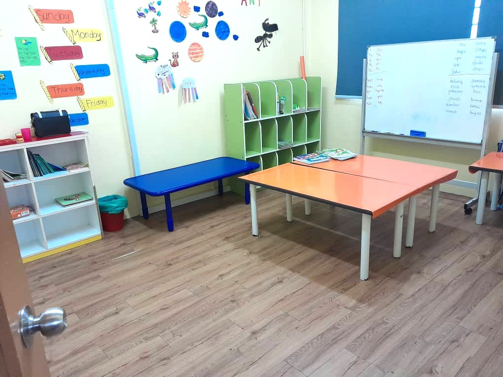 Orange Montessori Kidz, Seri Kembangan