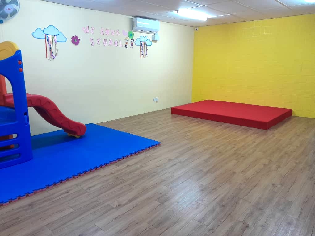 Orange Montessori Kidz, Seri Kembangan