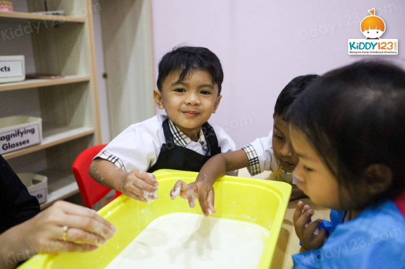 Bright Kids, Elmina, Shah Alam