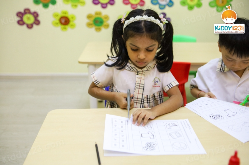 Bright Kids, Elmina, Shah Alam