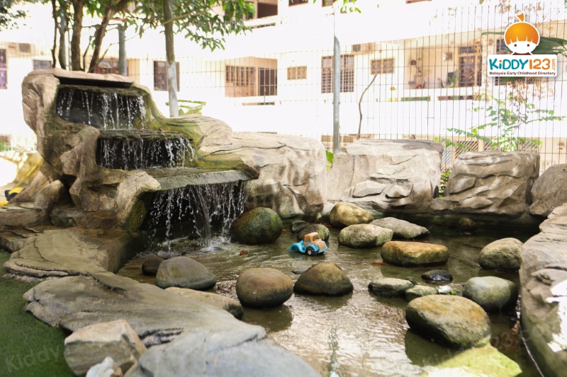 Little Urban Forest, Taman Bukit Desa