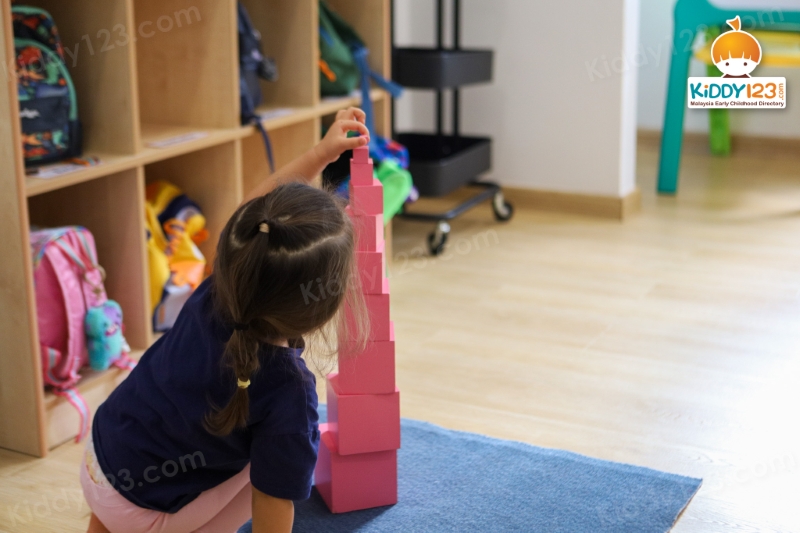 My Little Compass, Bangsar