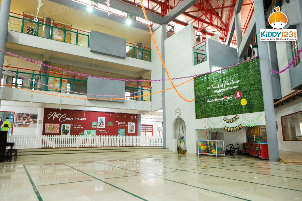 Small Wonder Malaysia, Mutiara Damansara, Selangor