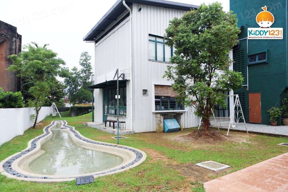 Small Wonder Malaysia, Taman OUG (Junior & Senior)
