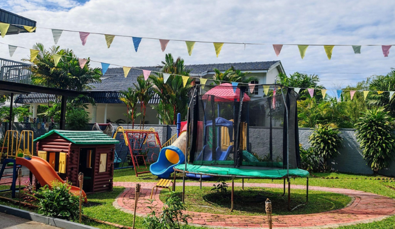 Kinderland Playhouse, Section 14 PJ