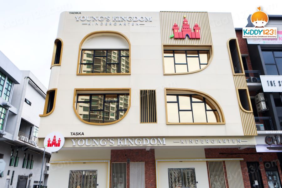 Young’s Kingdom, Setia Tropika, Johor