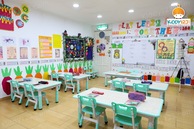 Kiddizone Kindergarten & Childcare Centre, Batu Caves, Selayang