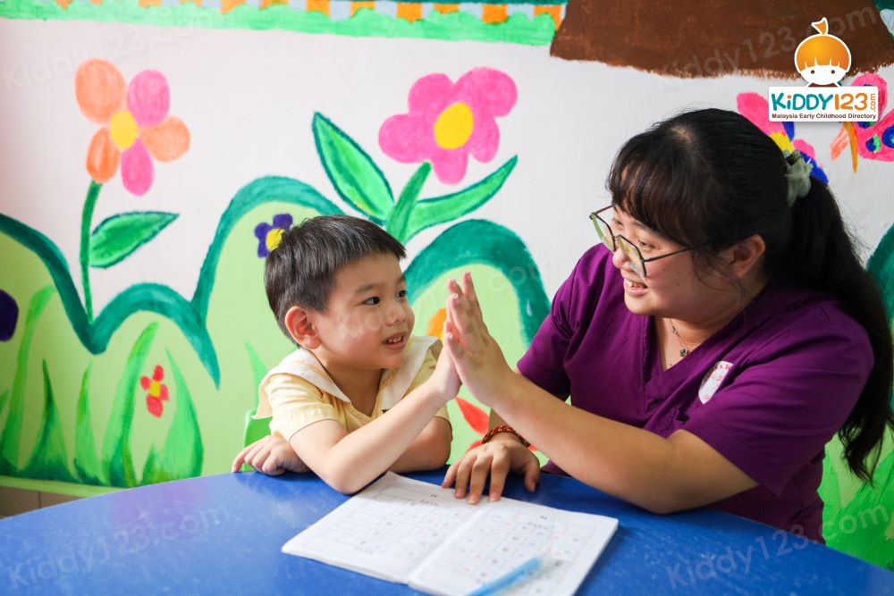 Tadika Hati Ria, Puncak Jalil