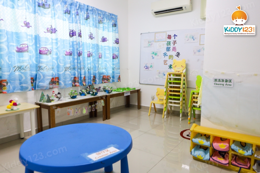 Kingsbee Preschool, Pandan Indah