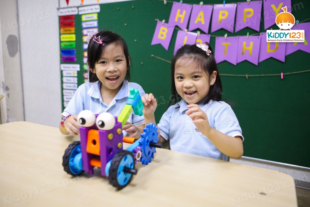 Little Oak Tree, Bukit Jelutong, Shah Alam