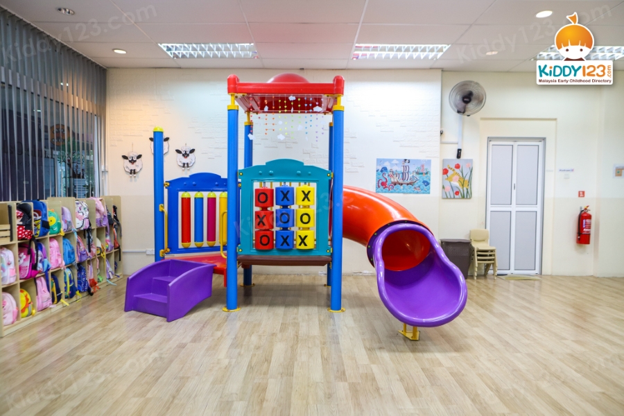 Little Oak Tree, Bukit Jelutong, Shah Alam