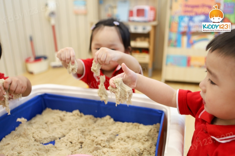 Kidskool Preschool & Infant Care Centre, Taman Equine, Seri Kembangan
