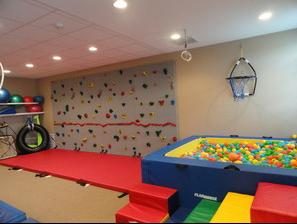 Helping Hands Therapy Services