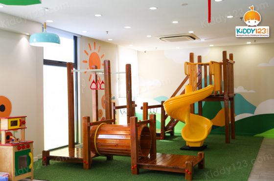 Knowledge Tree+ Montessori Kindergarten, Plaza Arkadia Desa ParkCity