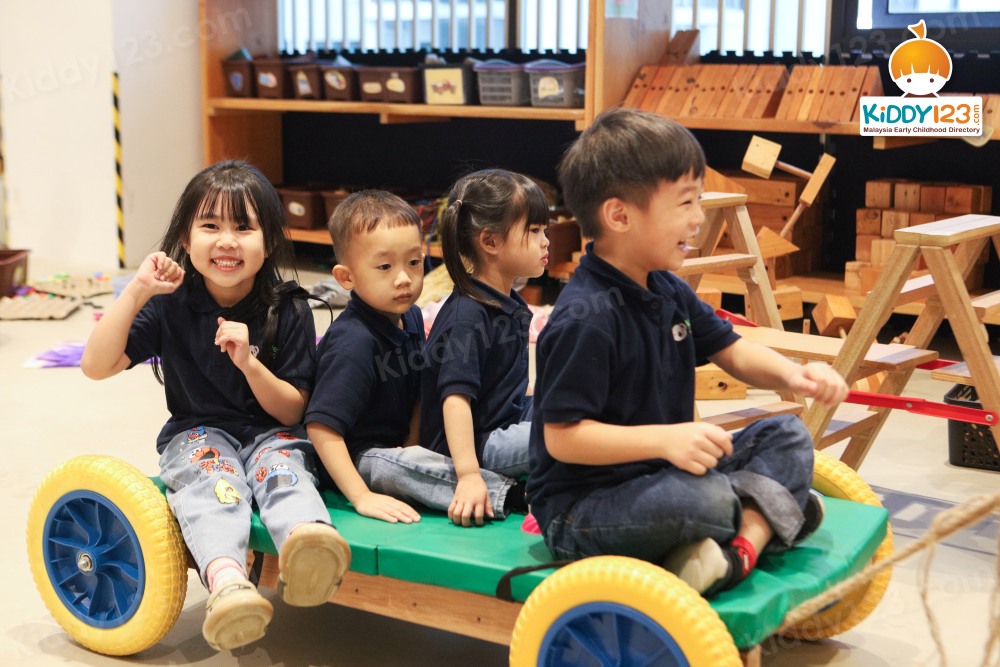 Unstructured Play: The Natural Foundation for Lifelong Growth