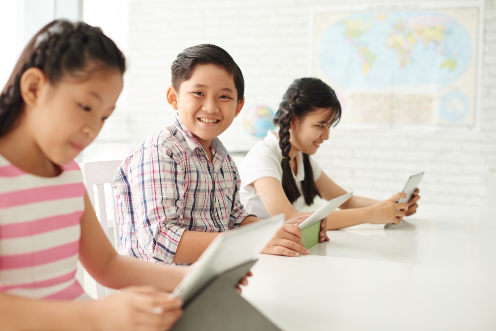 mangoSTEEMS: Bringing AI-Powered STEEMS Education to Malaysian Children