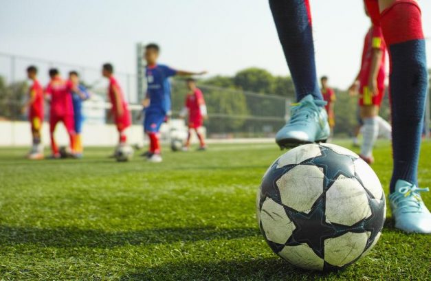 5 Reasons Why Children Should Play Sports