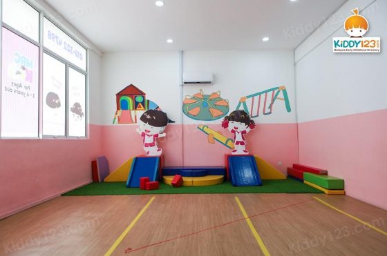 MRC Kids Anggun City, Emerald Rawang