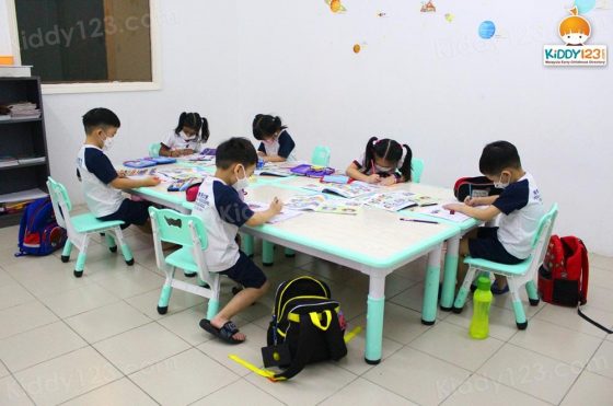 Kiddizone Care Centre, Batu Caves, Selayang