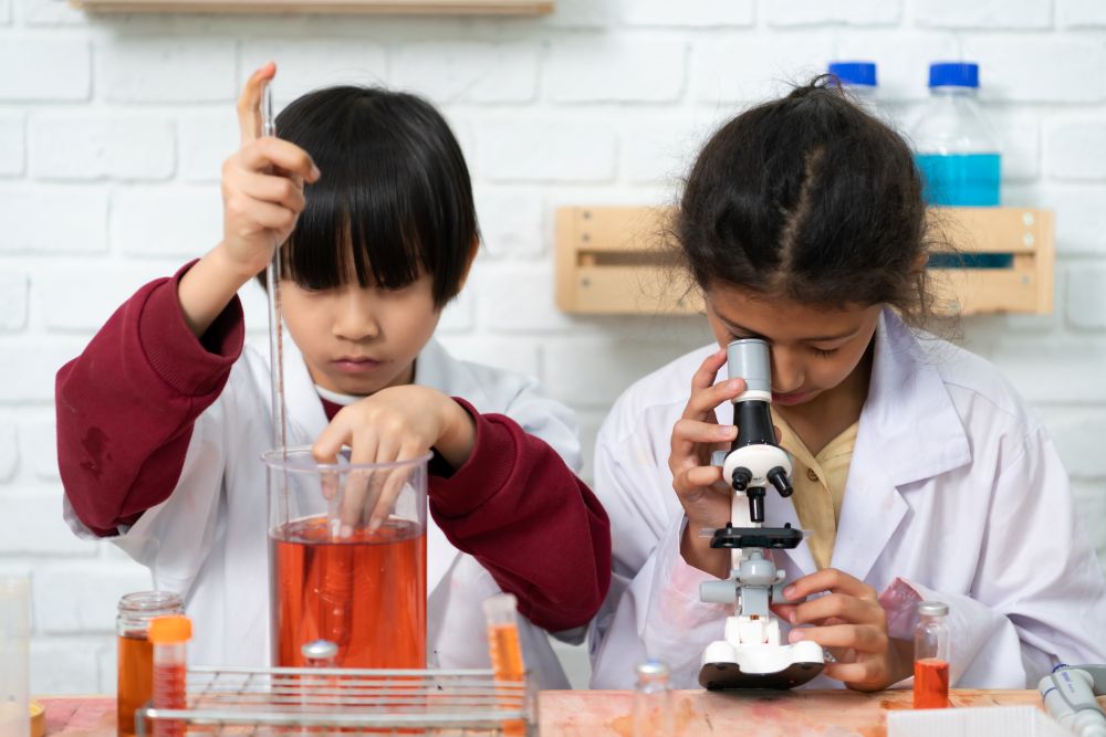 Reggio Emilia-Inspired Learning: Nurturing Curiosity, Creativity, and Character