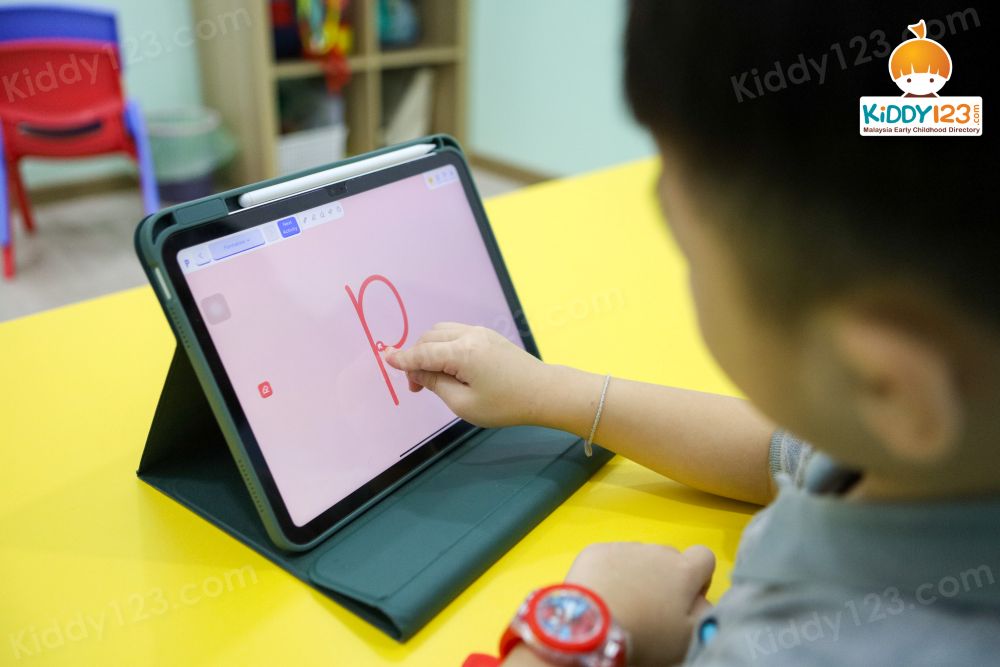 The Integrative Academy, Klang