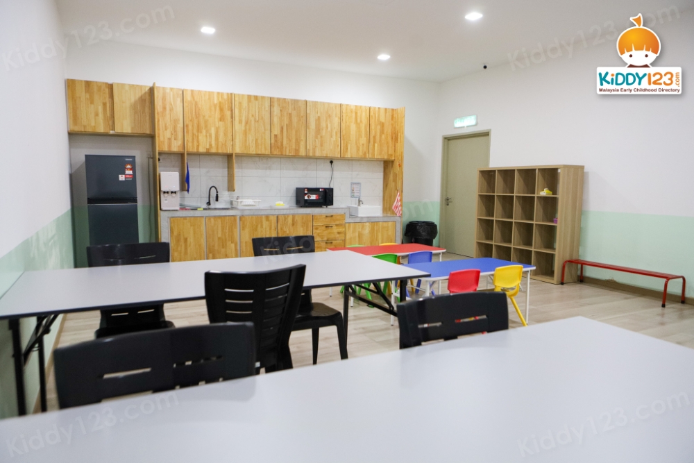 The Integrative Academy, Klang