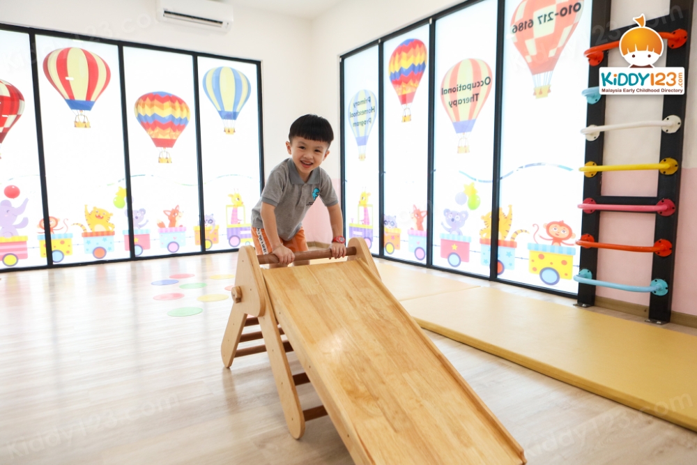 The Integrative Academy, Klang