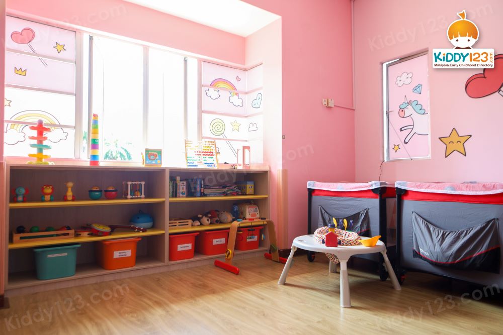 Starriest Baby, Kota Kemuning