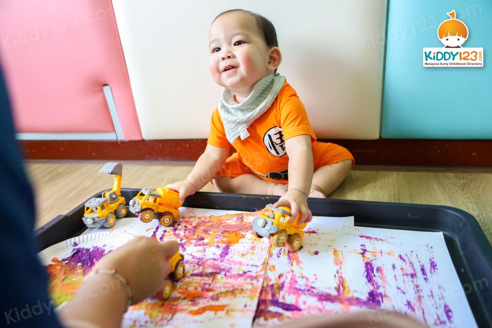 Starriest Baby, Kota Kemuning