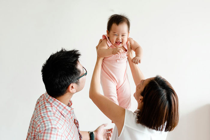 What to Expect in The First Year of Life? | Baby Milestones