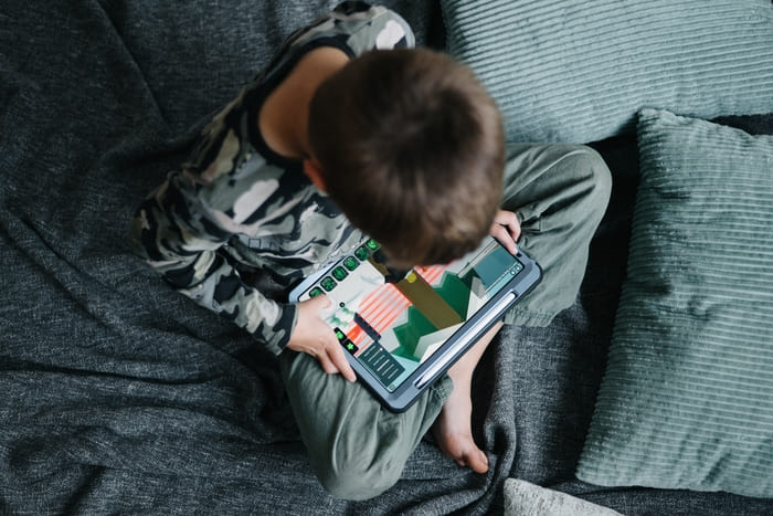 Let’s talk about screen time for children Let’s talk about screen time for children