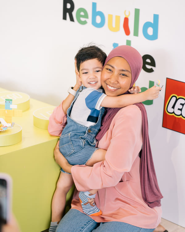 Strengthen family bonds and Rebuild the World with The LEGO® Group